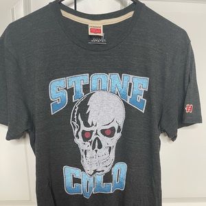 Homage Stone Cold Steve Austin shirt. Size large. WWE
